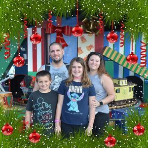 Meet your Posher, Chrissy